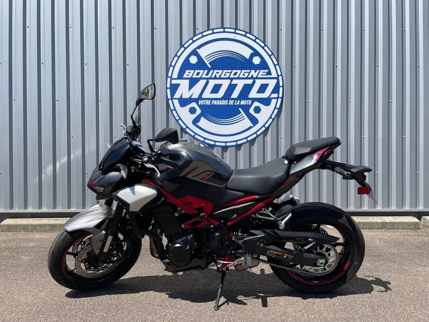 Kawasaki Z 900 Rouge - 1