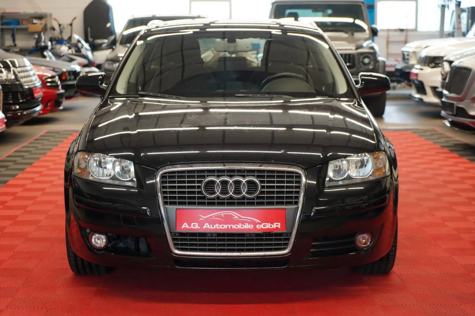 Audi A3 2.0 FSI Sportback 6.Gang*Tempomat*Sitzh*PDC* Schwarz - 2