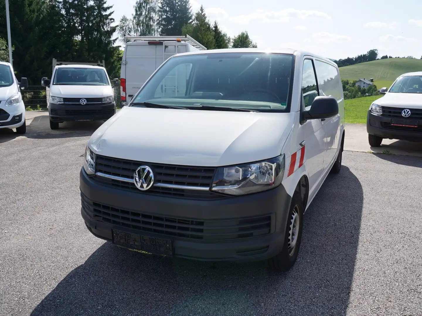Volkswagen T6 Transporter Kasten lang Weiß - 1
