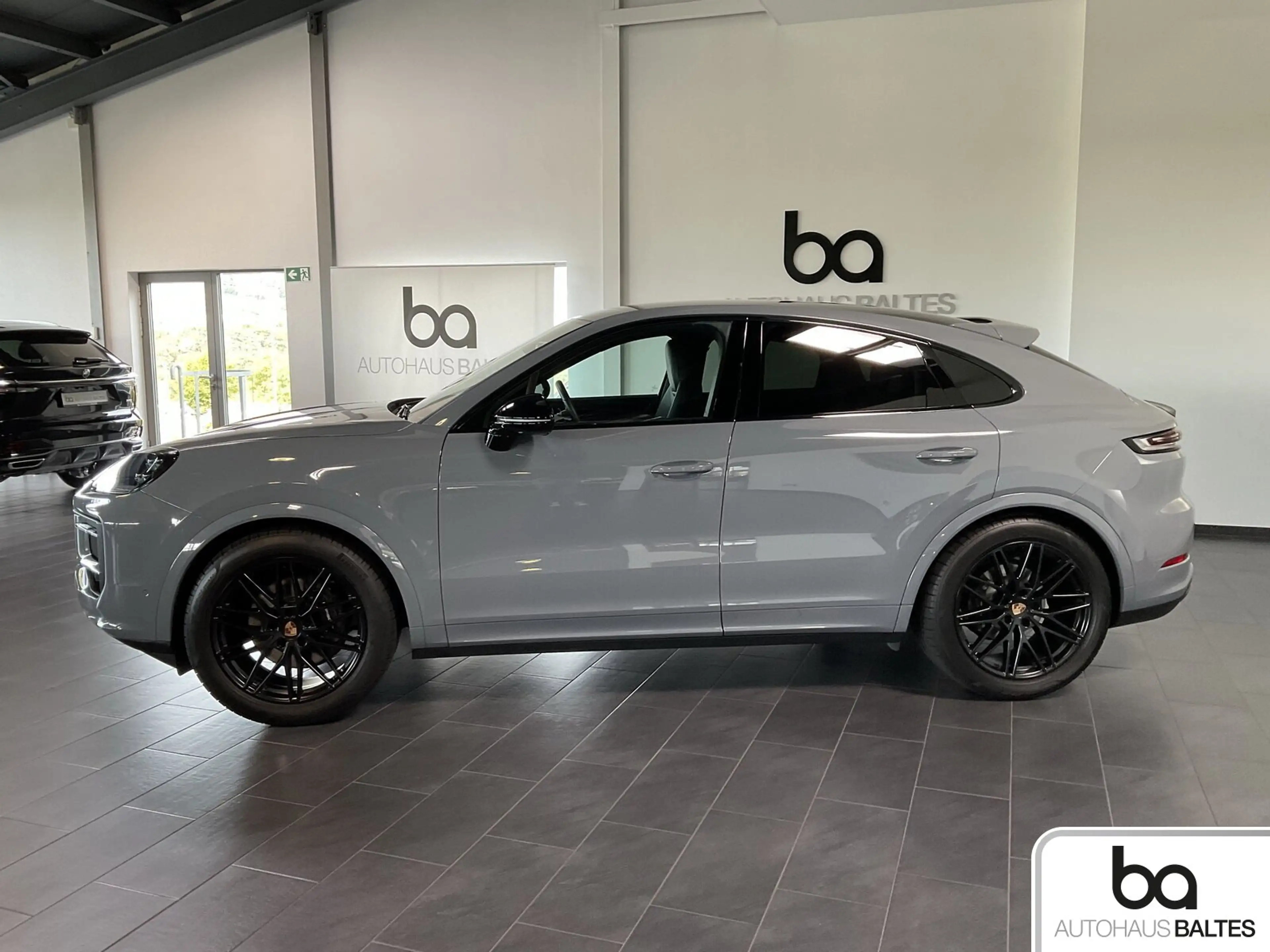 Porsche Cayenne Cayenne Coupe Black Edition 21"/AHK/HuD/Inno/SpoSi — photo 3