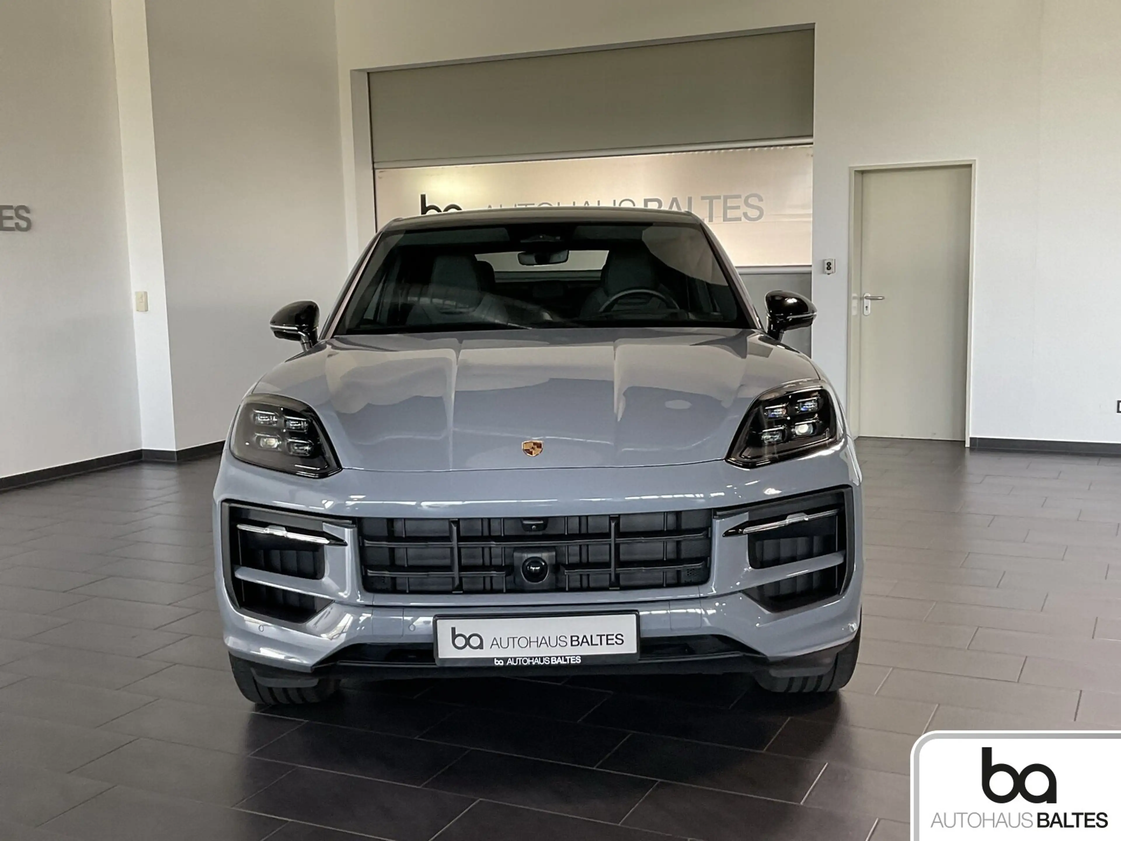 Porsche Cayenne Cayenne Coupe Black Edition 21"/AHK/HuD/Inno/SpoSi — photo 4