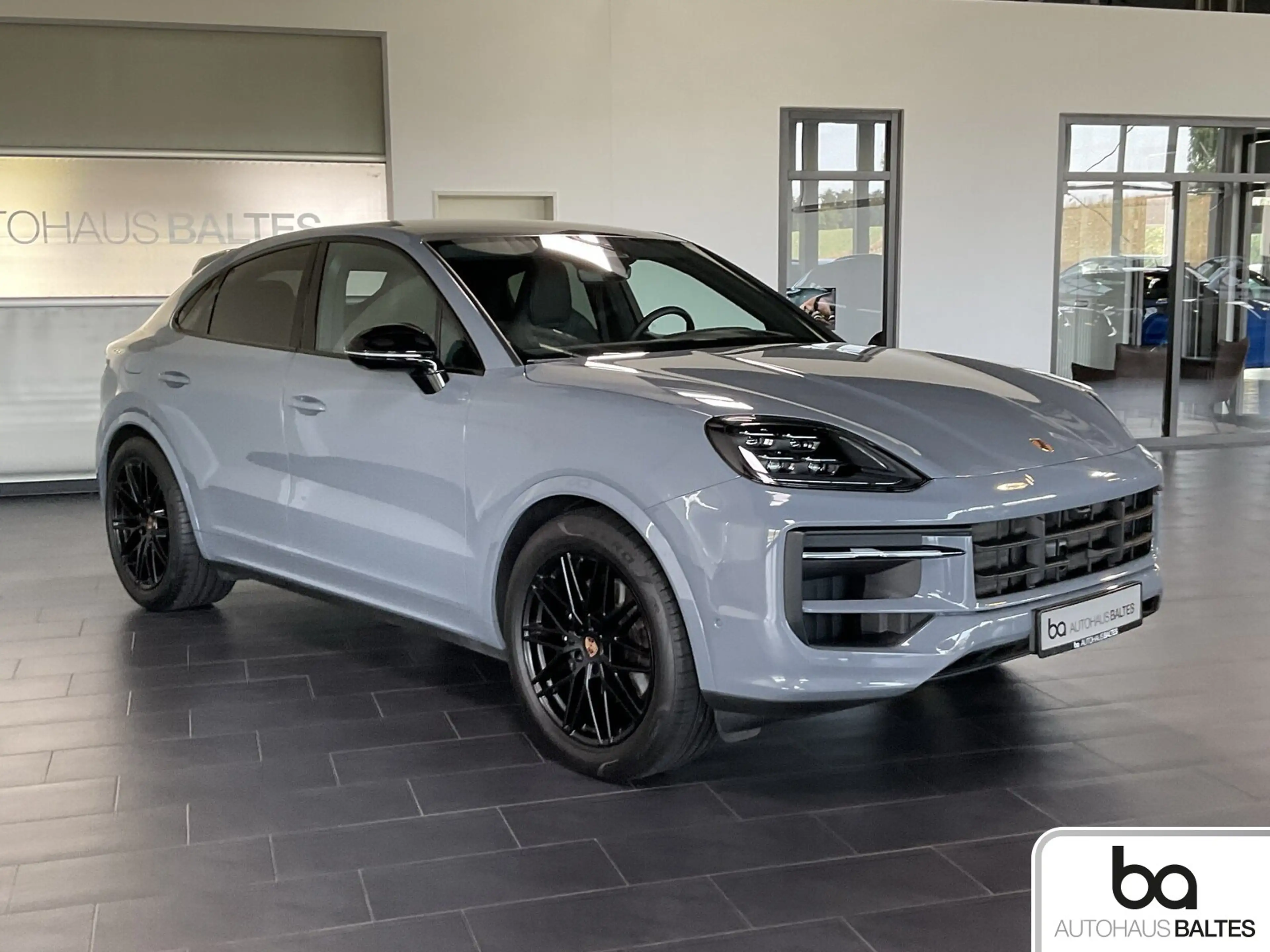 Porsche Cayenne Cayenne Coupe Black Edition 21"/AHK/HuD/Inno/SpoSi — photo 5