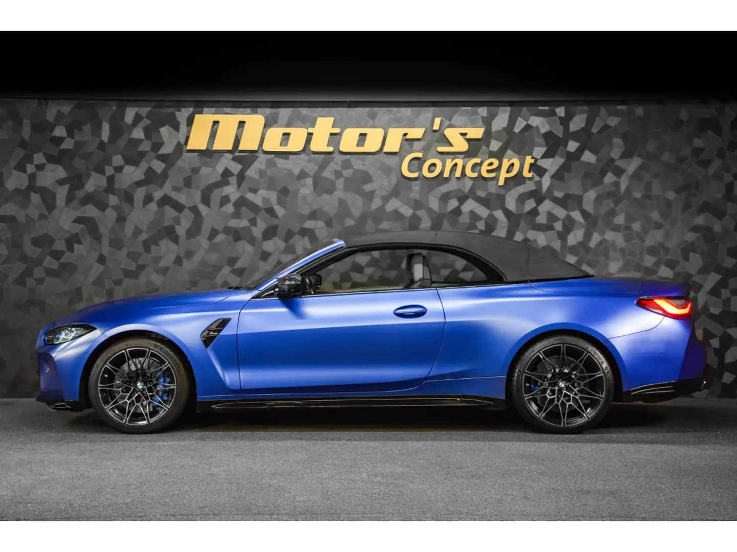 BMW M4 Compétition Cabriolet X-DRIVE G83 - BMW INDIVIDUAL Bleu - 2