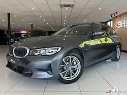 BMW Série 3 G21 TOURING 330E SPORT LINE 292 CH BVA8 ATTELAGE 2022 //