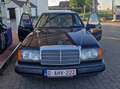 Mercedes-Benz 260 W124 Blau - thumbnail 1