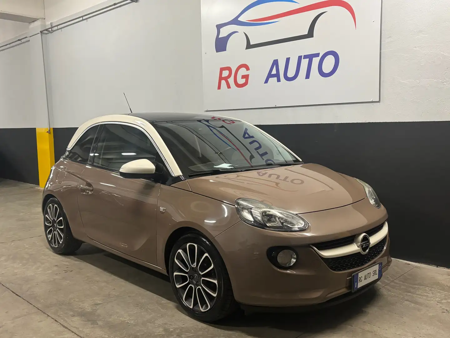 Opel Adam Adam 1.2 Glam 70cv E6 Marrone - 1