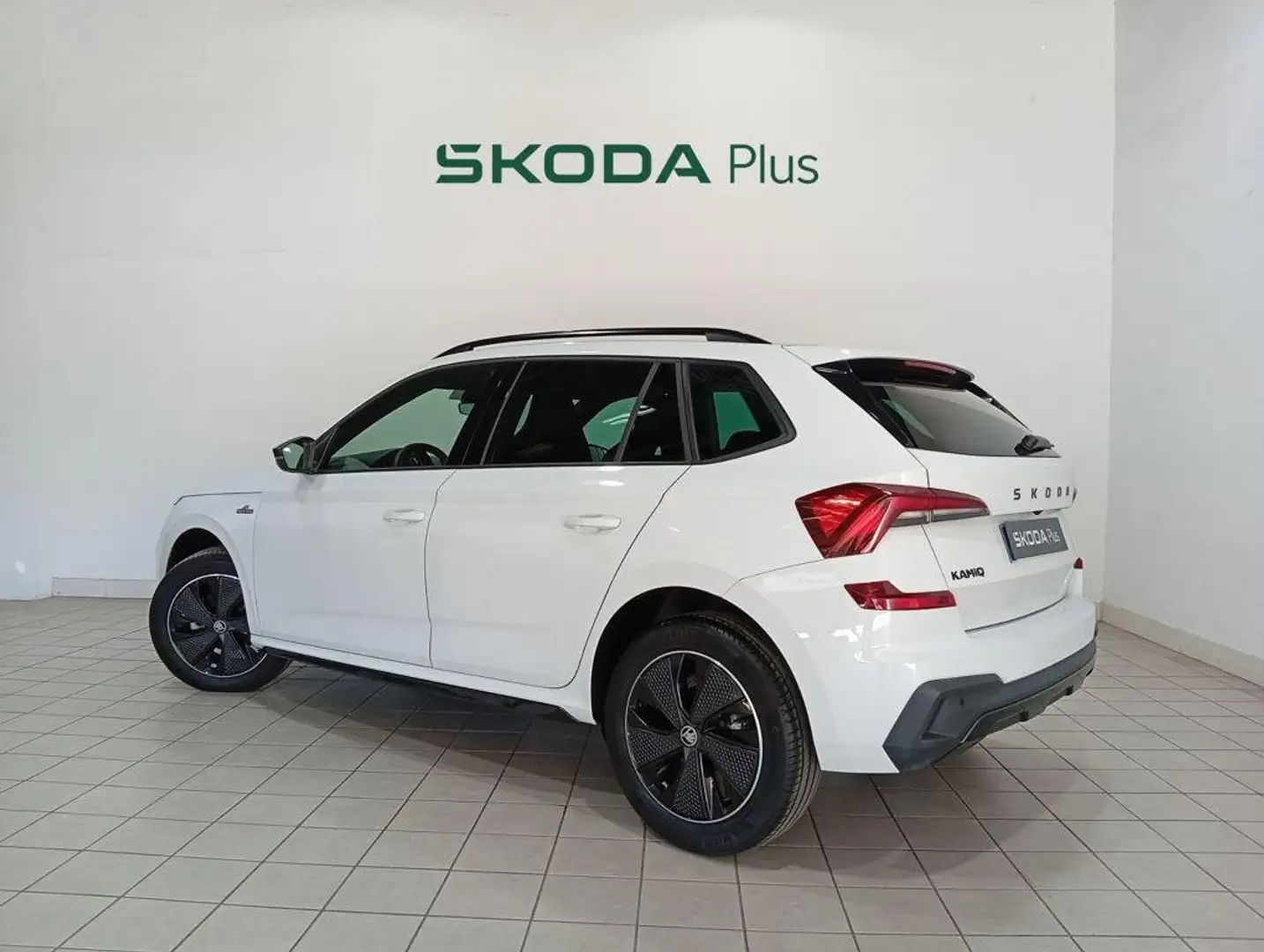 Skoda Kamiq 1.0 TSI Selection DSG7 85kW Blanco - 2