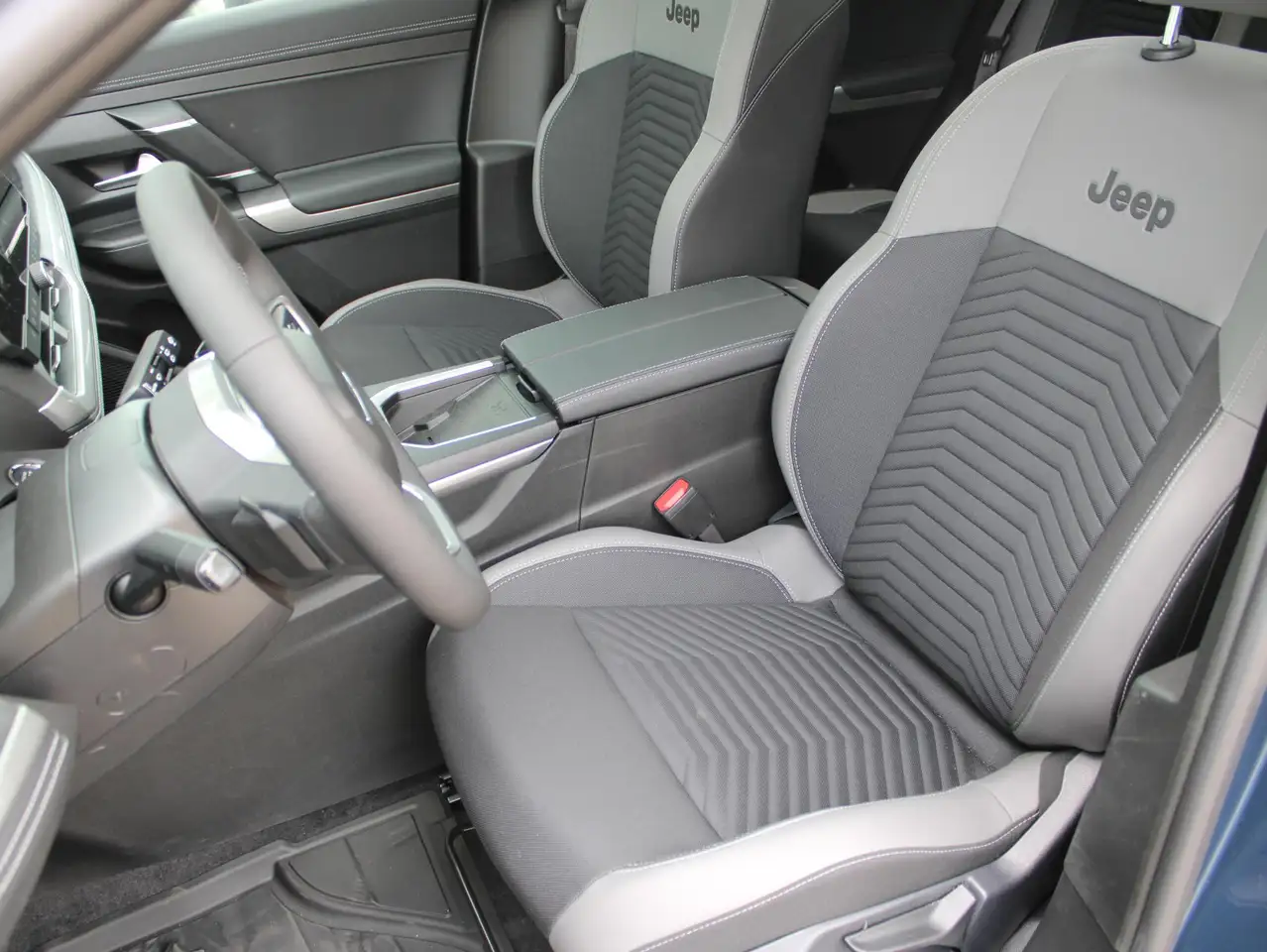 Jeep Compass 2026 — фото 12
