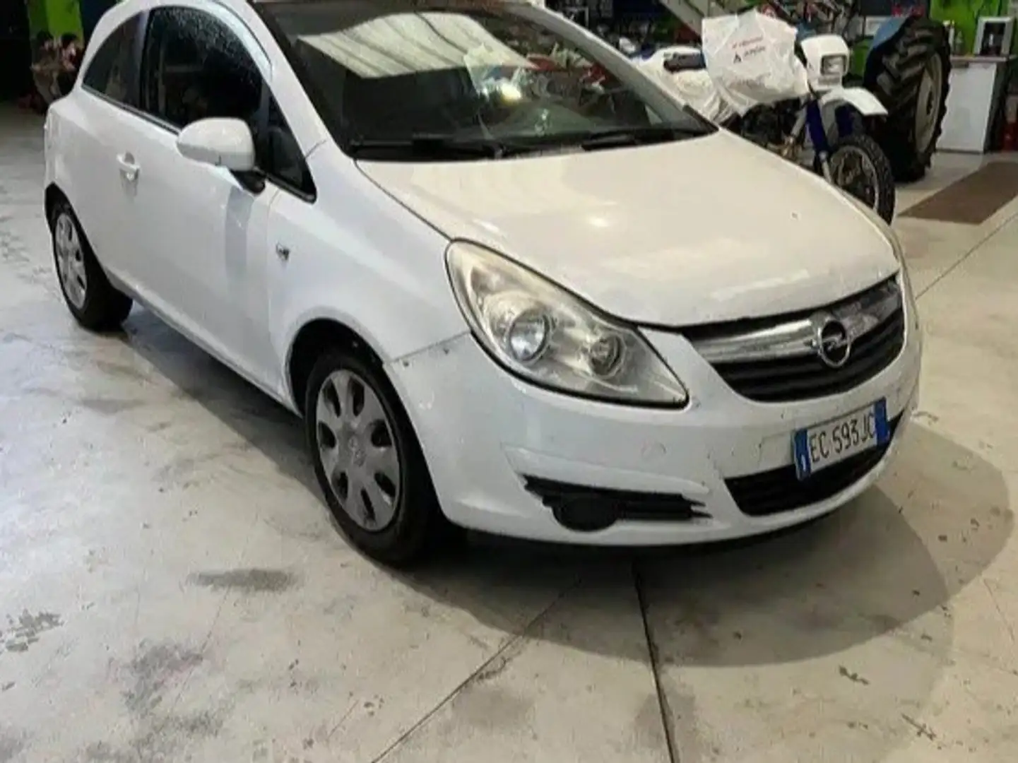 Opel Corsa 4p 1.3 GLS - 1