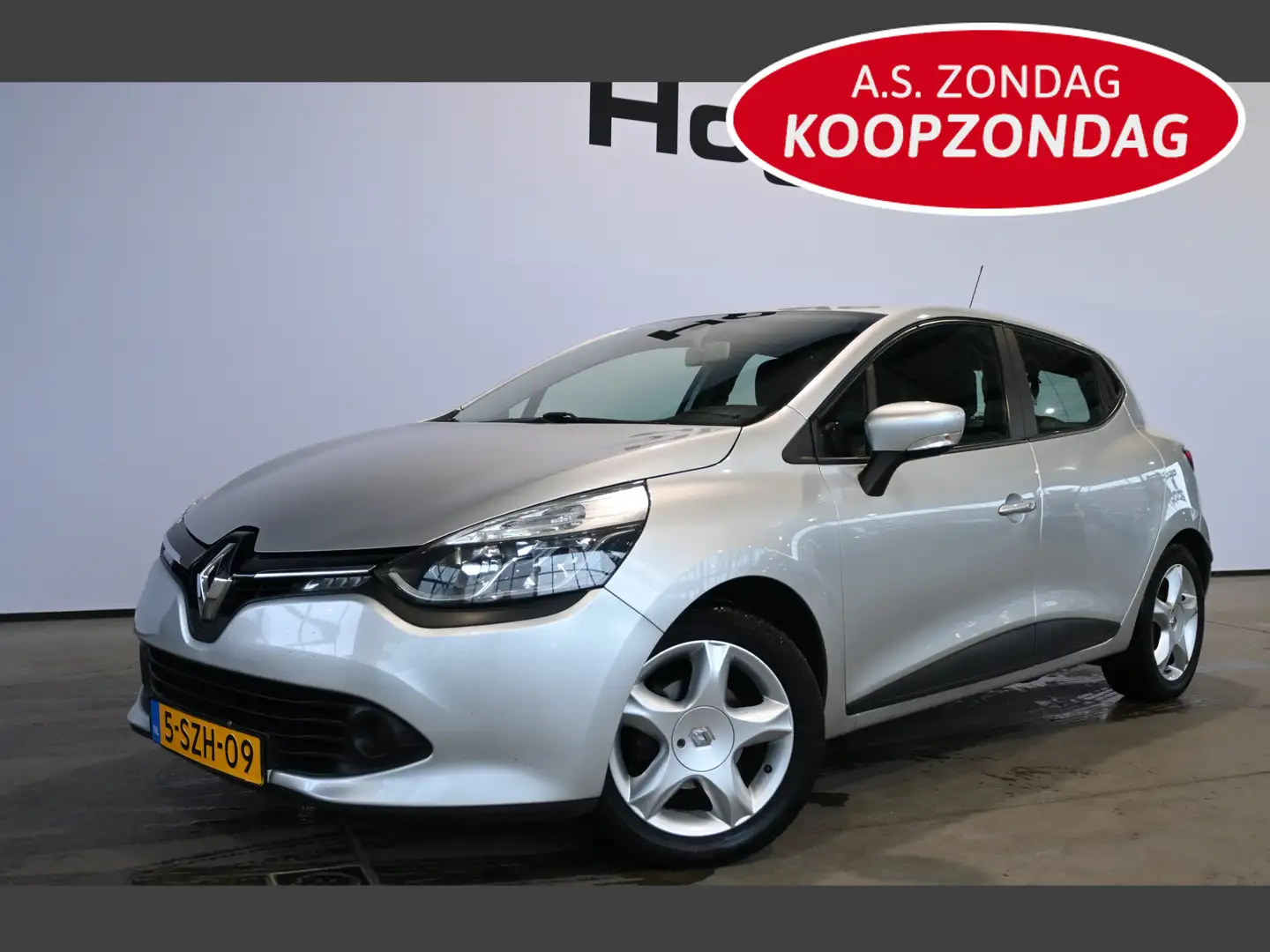 Renault Clio 0.9 TCe Expression Airco Cruise control Navigatie Grijs - 1