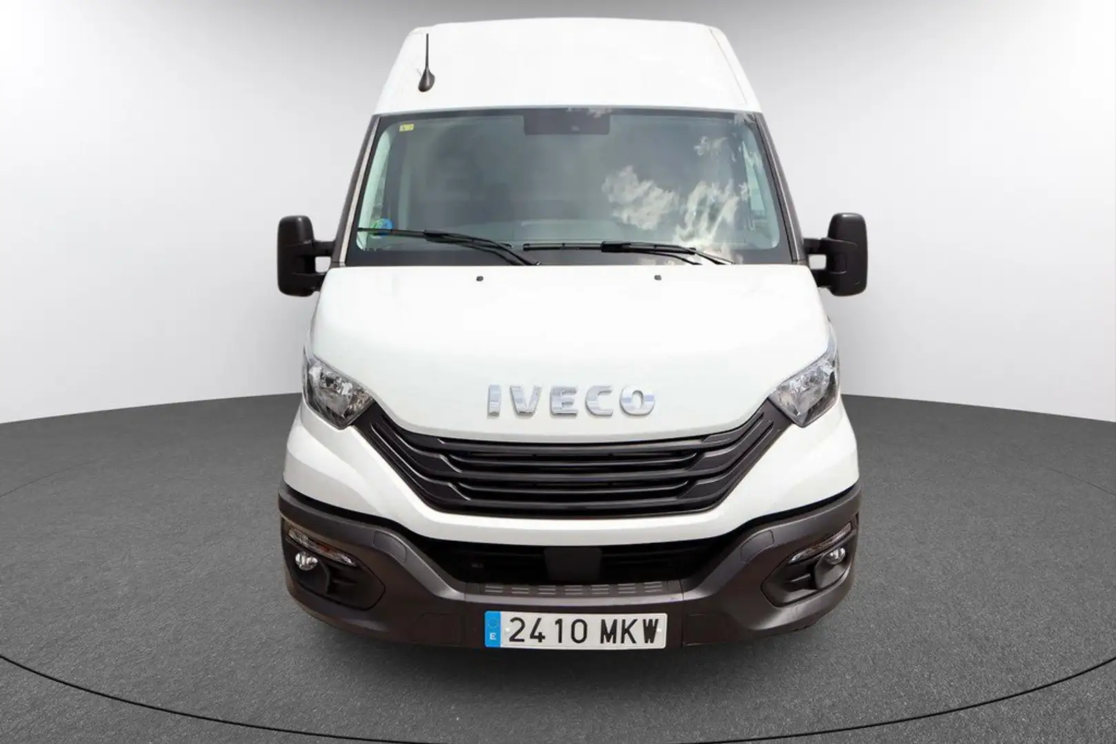 Iveco Daily 3.0 T 40C 14N V 3520L/H3 13.4 M3 CNG 4P - 2