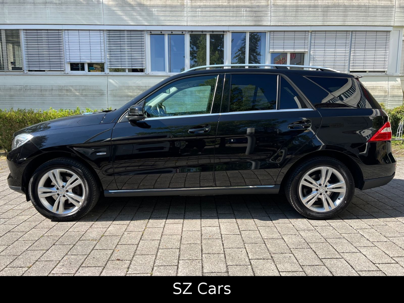 Mercedes-Benz ML 350 CDI BlueTec 4Matic* — photo 10