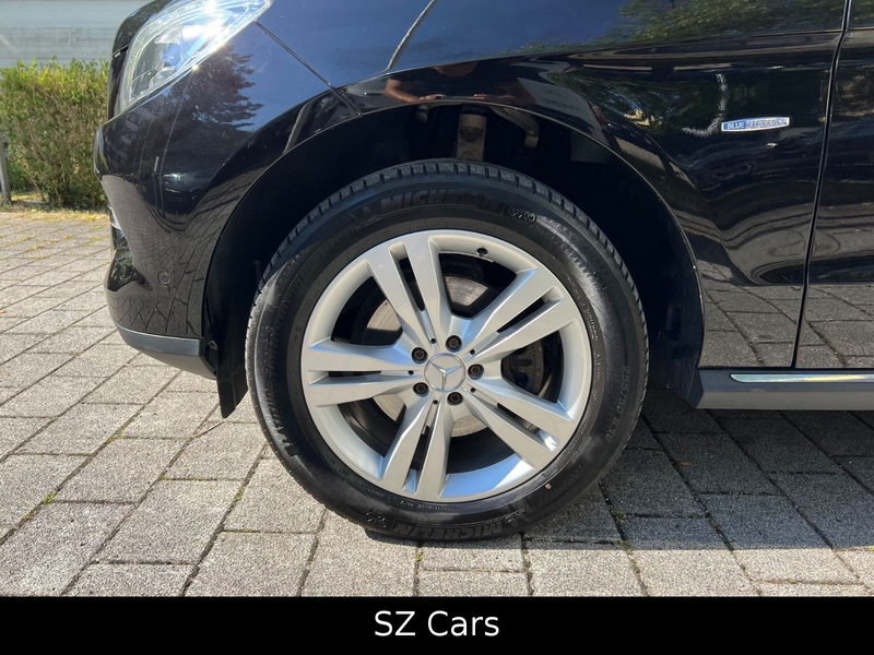 Mercedes-Benz ML 350 CDI BlueTec 4Matic* — photo 12