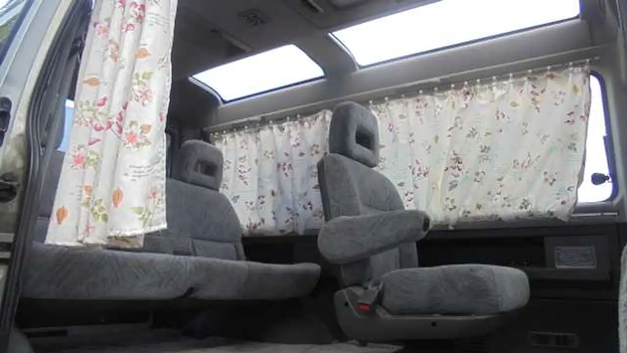 Mitsubishi L300 Bus Luxus, foto 5