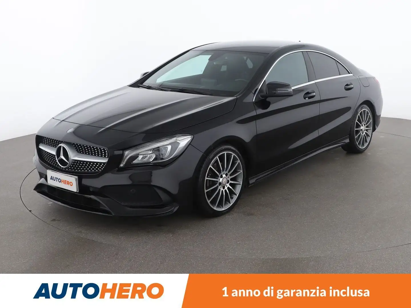 Mercedes-Benz CLA 200 CLA 200 d Premium Automatic Černá - 1