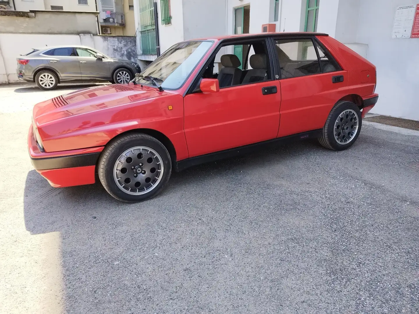 Lancia Delta 2.0 16v HF Integrale Červená - 1
