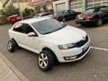 Skoda Rapid/Spaceback 1.2 TSI Ambition 1.Hd Scheckheft Tuv 4/27 u-frei Weiß - thumbnail 6