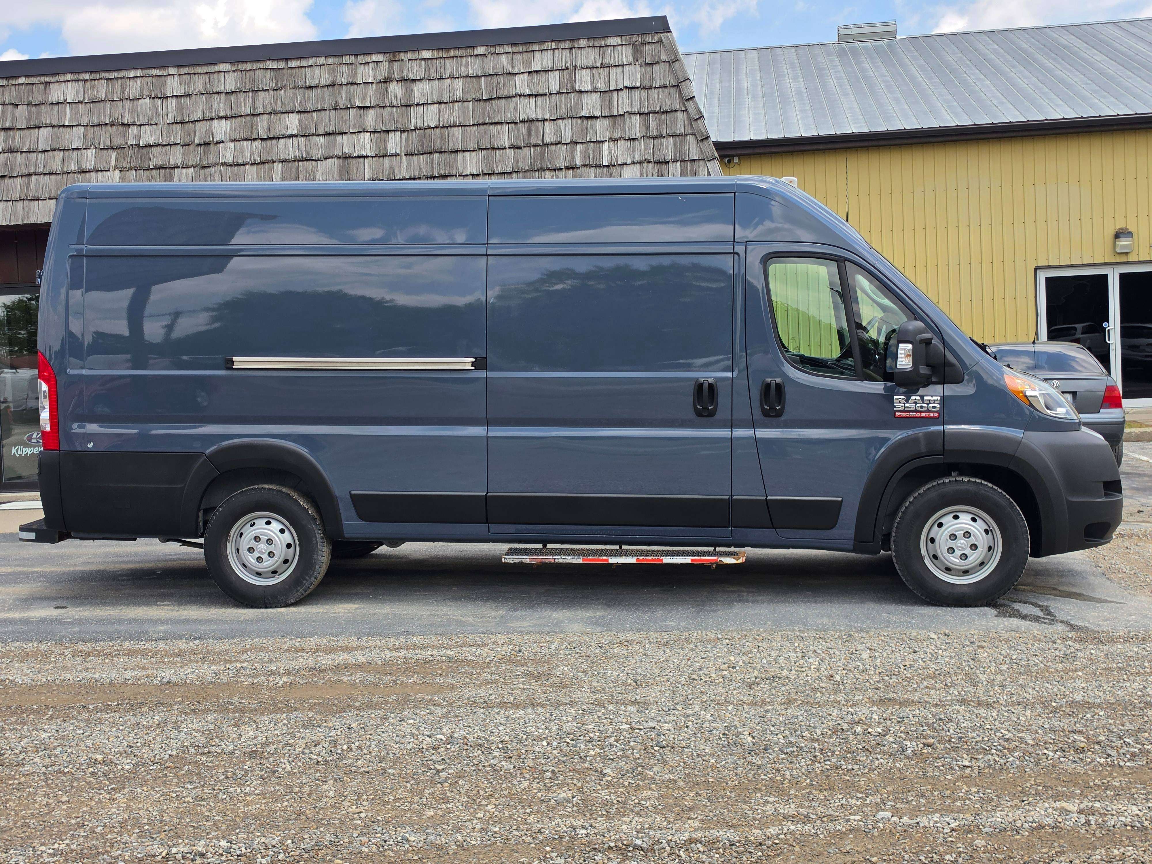 2021 RAM ProMaster Cargo Van