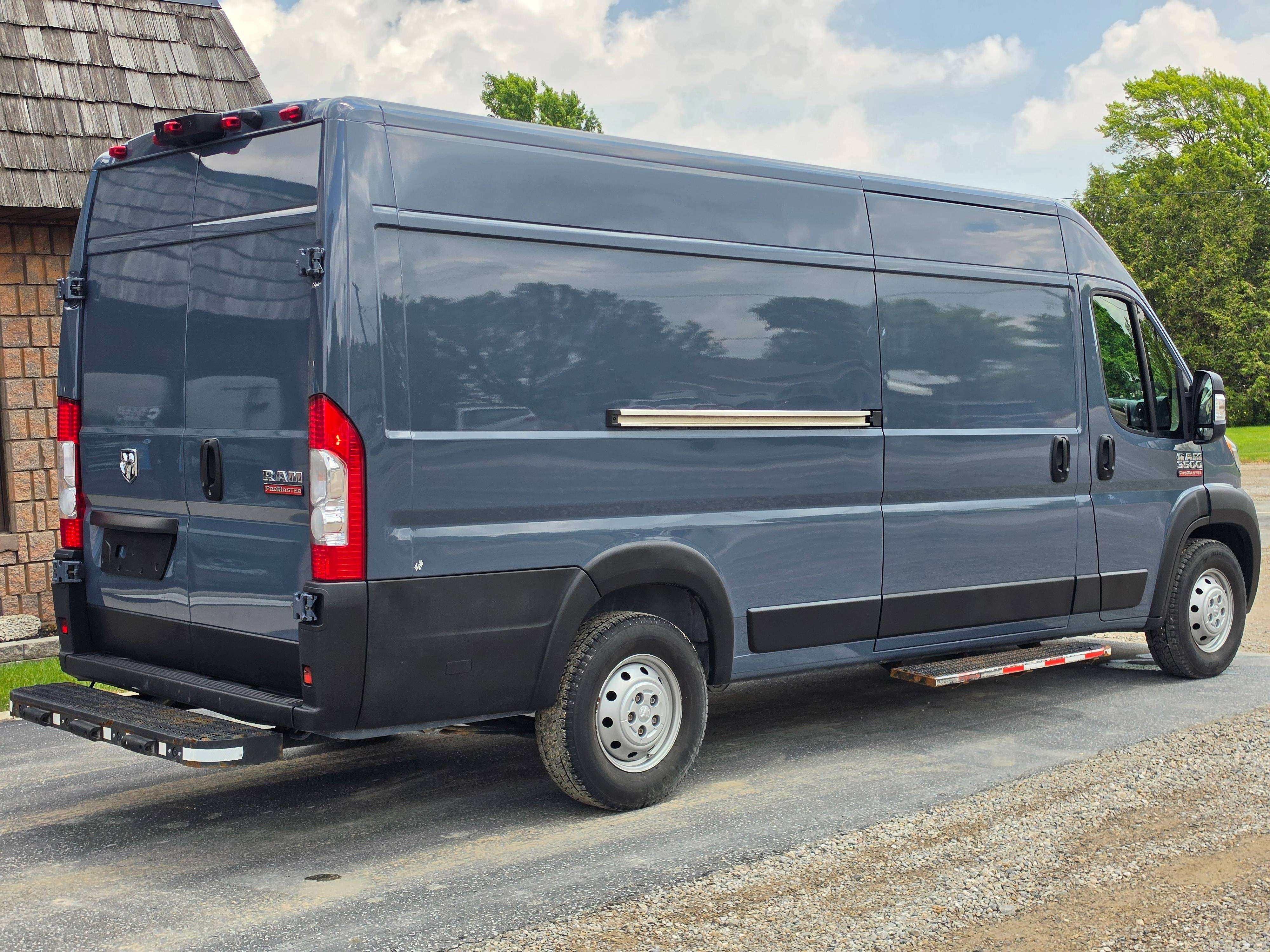 2021 RAM ProMaster Cargo Van