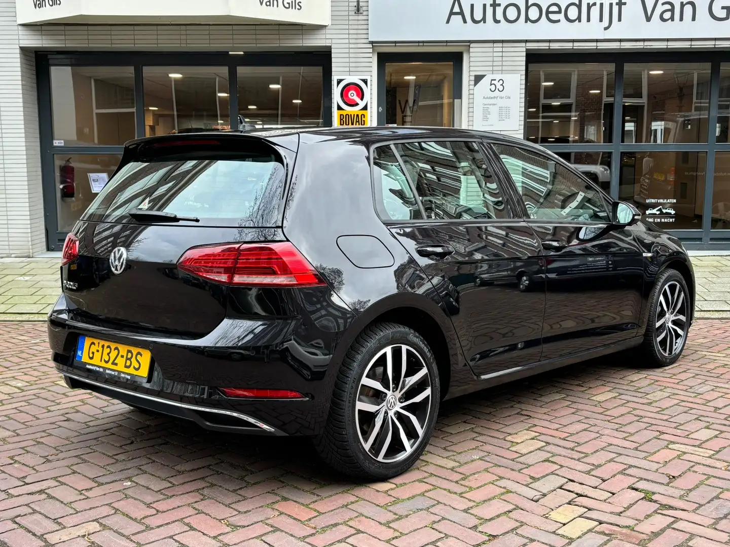Volkswagen e-Golf | AUTOMAAT | NAVIGATIE | LED | ADAPT CRUISE CONTRO Zwart - 2