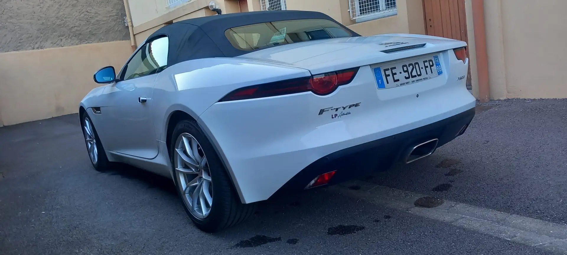 Jaguar F-Type 2.0T P300 CABRIOLET BVA8 Blanc - 2