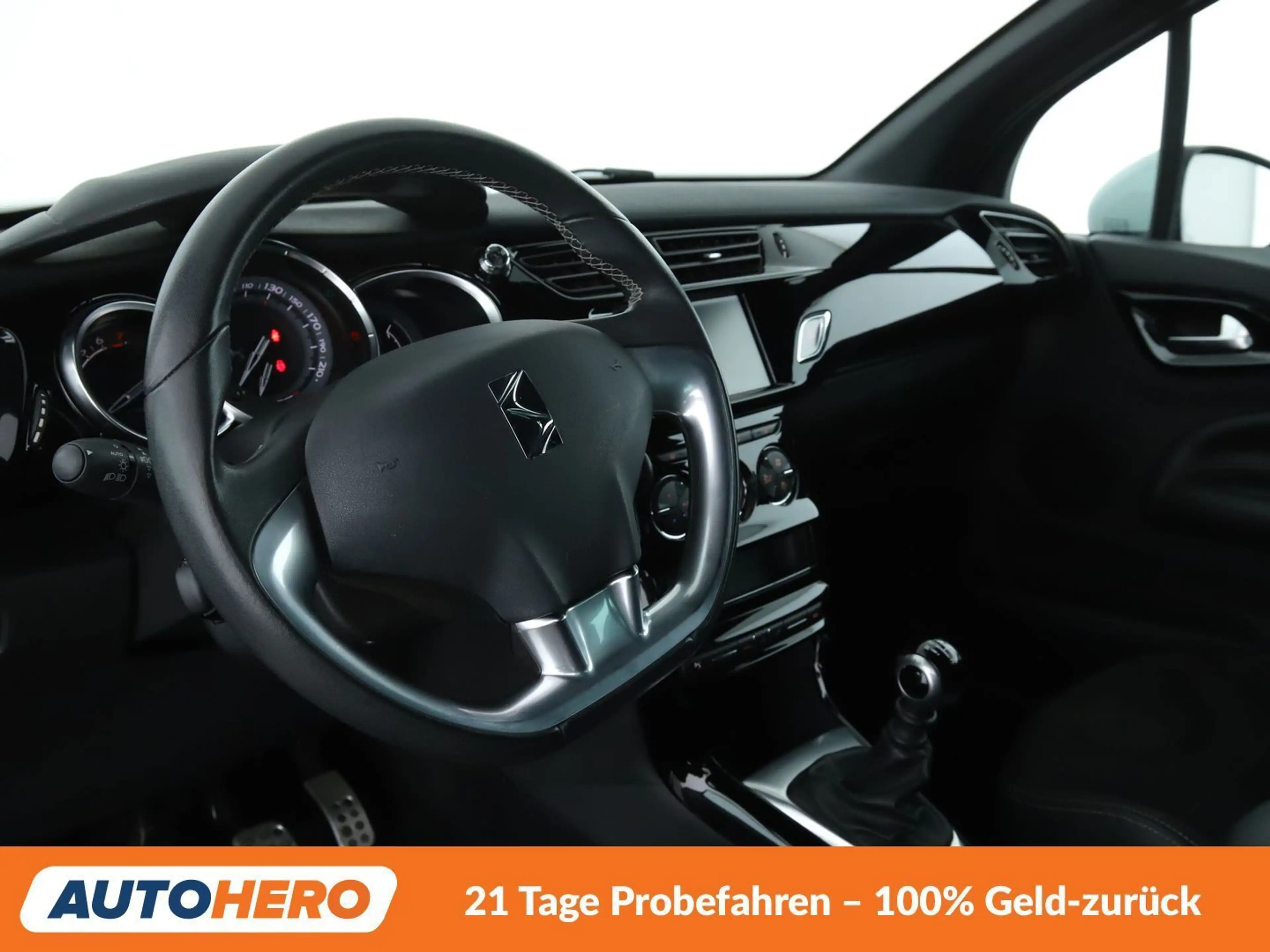 DS Automobiles DS 3 1.2 PureTech SportChic *NAVI*LED*TEMPO*CAM*PDC*SHZ — photo 11