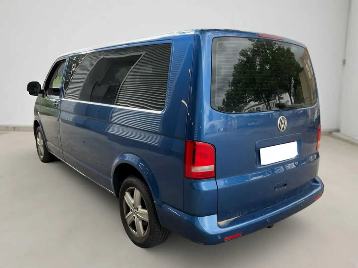 Volkswagen Multivan 2.0Bi-TDI BMT Comf. Ed. L 180 Blauw - 2