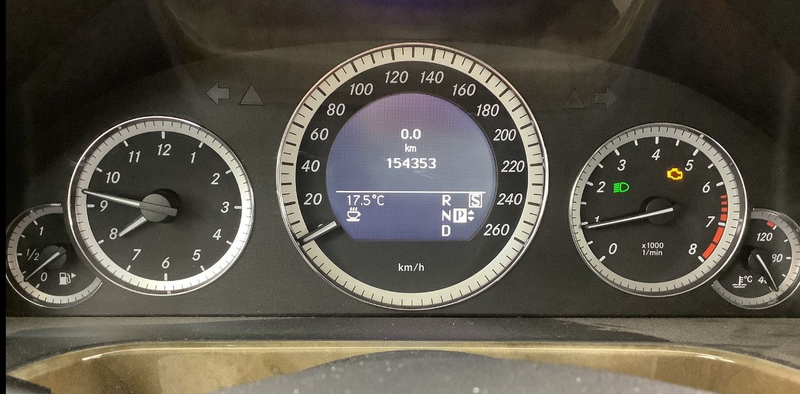 Mercedes-Benz E 350 CGI BlueEFFICIENCY Elegance Aut. TÜV NEU — photo 8