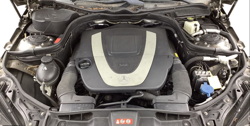 Mercedes-Benz E 350 CGI BlueEFFICIENCY Elegance Aut. TÜV NEU — photo 12