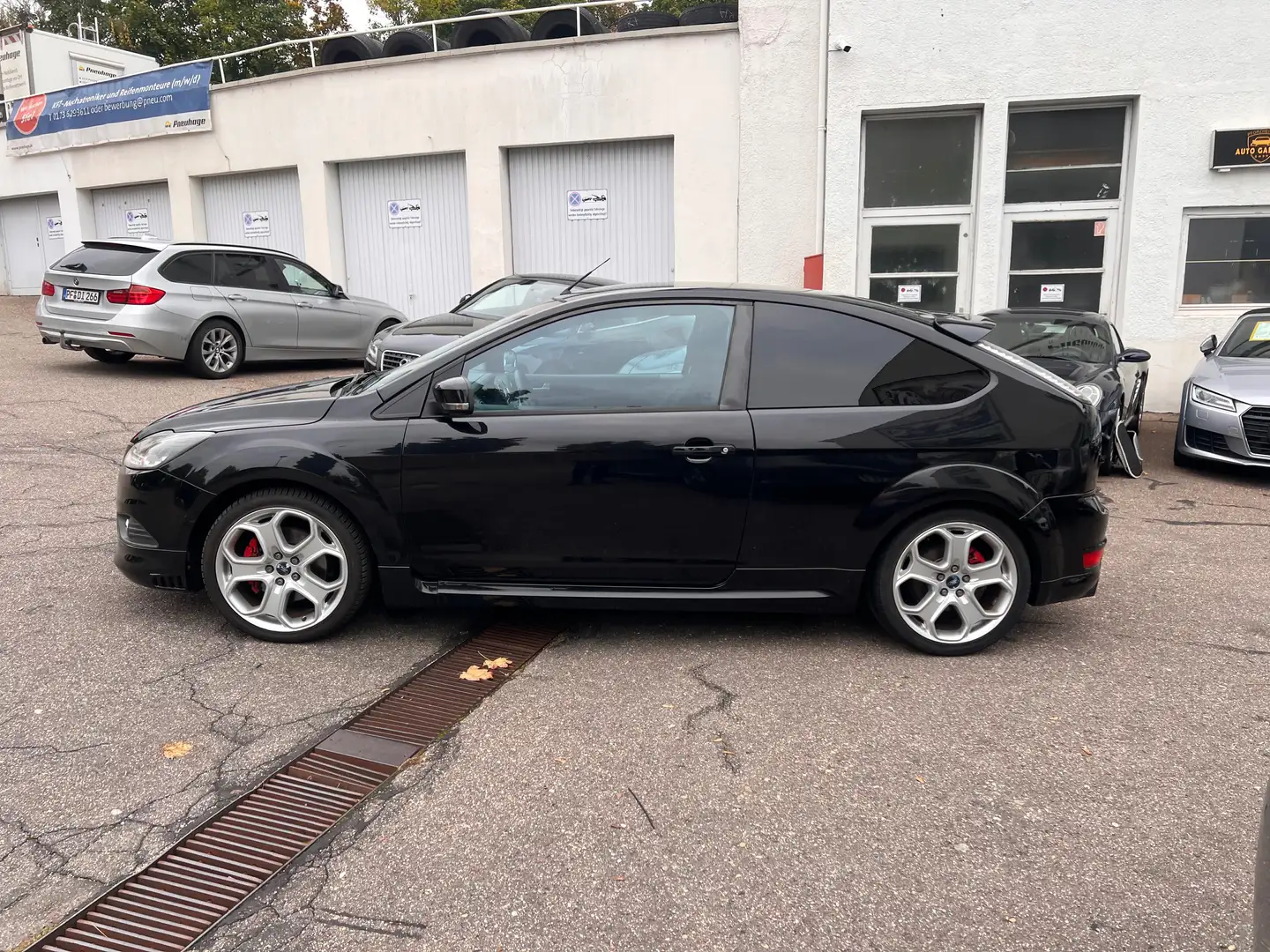 Ford Focus Titanium Schwarz - 2