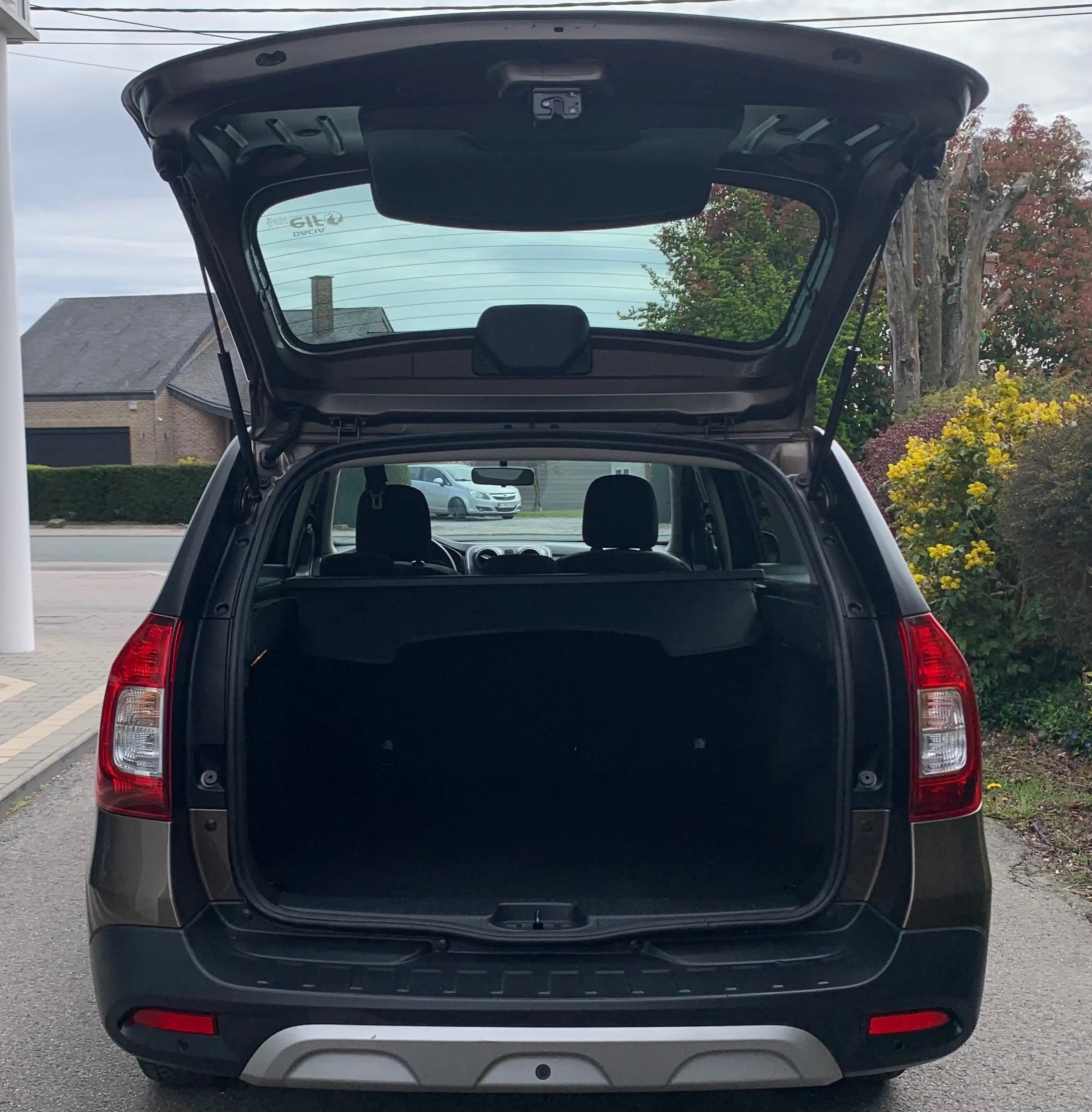 Dacia Logan STEPWAY PLUS / 1.5DCI 90 CV / Euro 6B / Gps / Airco / Camera / Cruise / Bluetooth / PRIX EMPORTER / — photo 7
