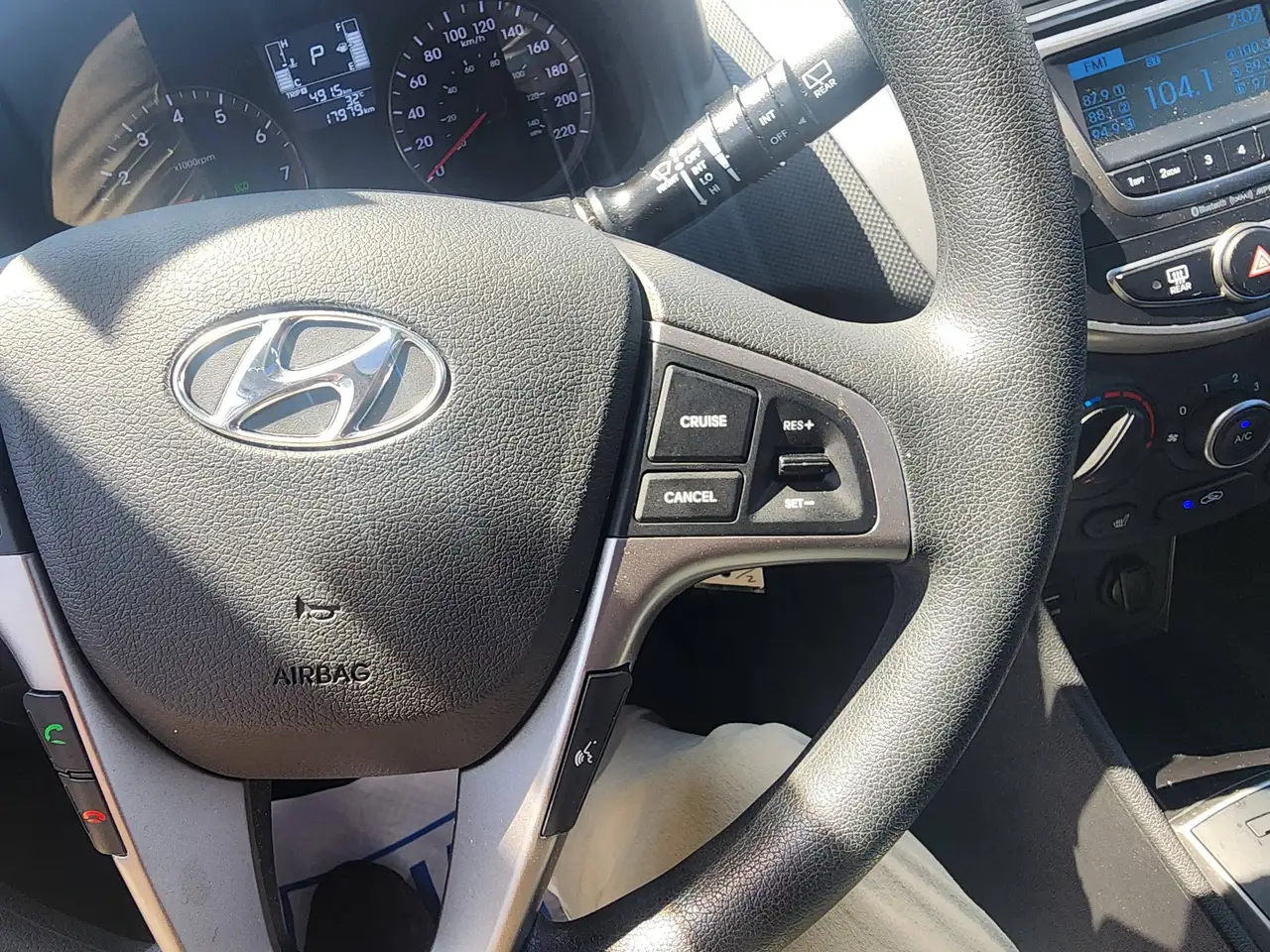 Hyundai ACCENT снимка Hyundai ACCENT