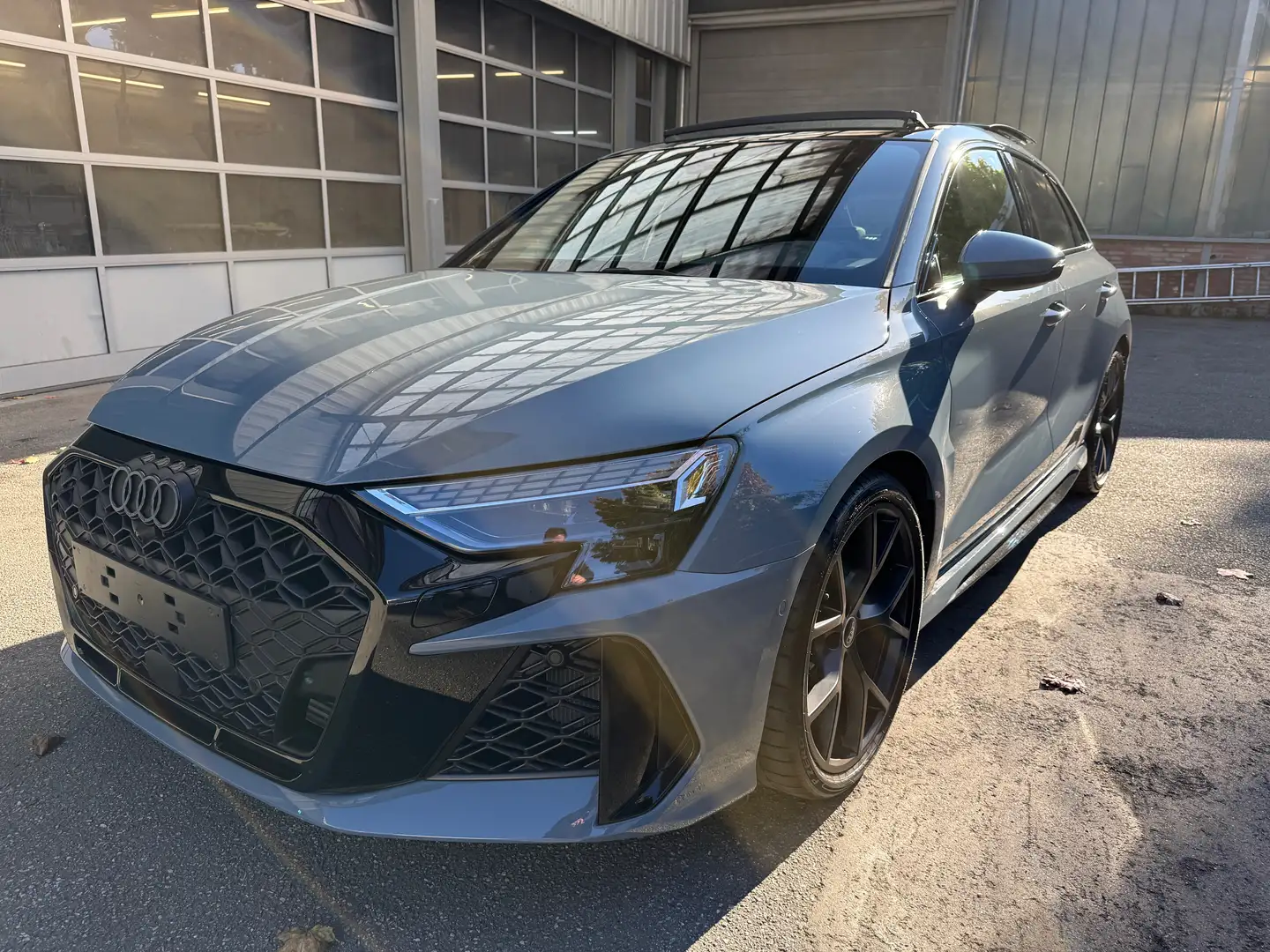 Audi RS3 Sportback Matrix Pano RS-Abgas MMi Schwarz - 1