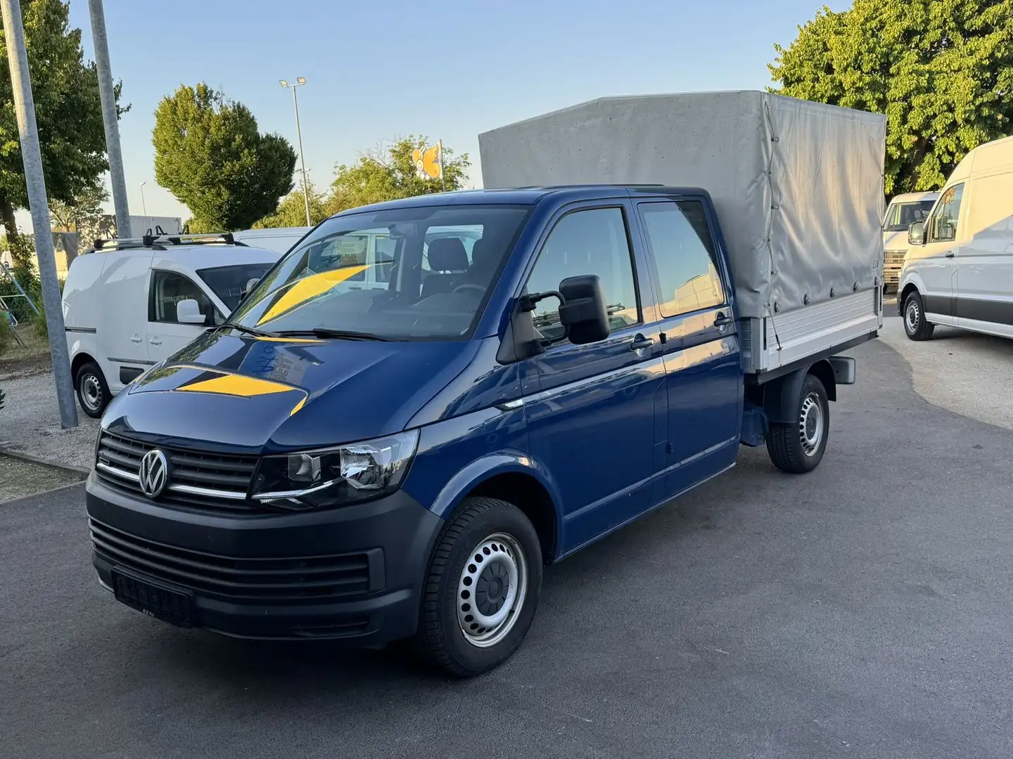 Volkswagen T6 Transporter Doka/Pritsche TDI 4Motion Diff.sp Blau - 2