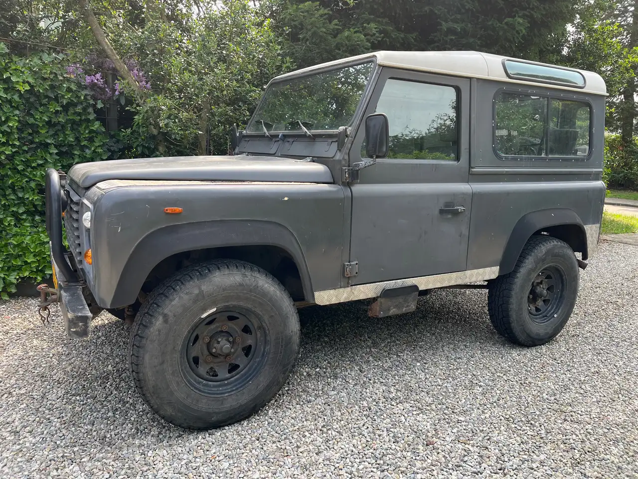 Land Rover Defender 2.5 90" Country, foto 2