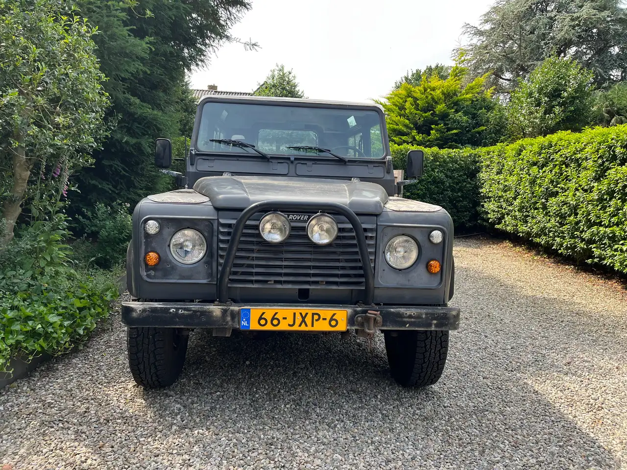 Land Rover Defender 2.5 90" Country, foto 1
