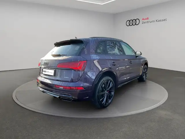 Audi Q5 view 7