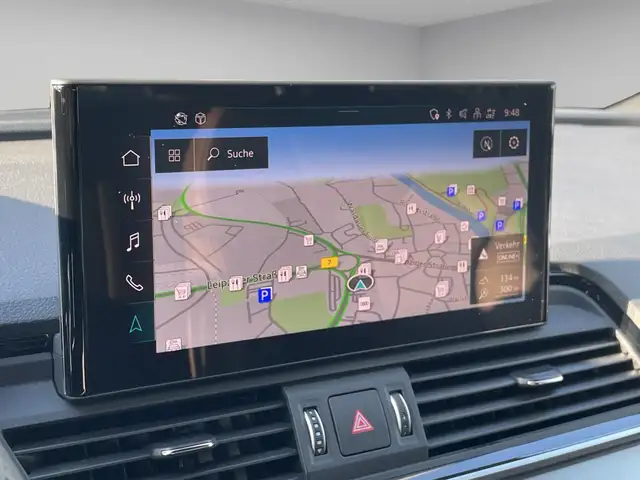 Audi Q5 view 14