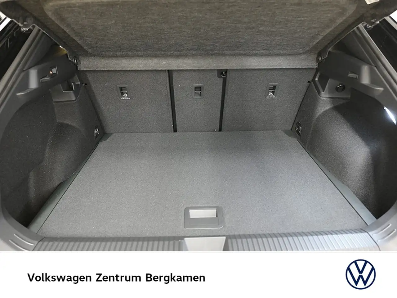 Volkswagen T-Roc 1.5 eTSI R-LINE BLACKSTYLE NEUESMODELL AHK 8
