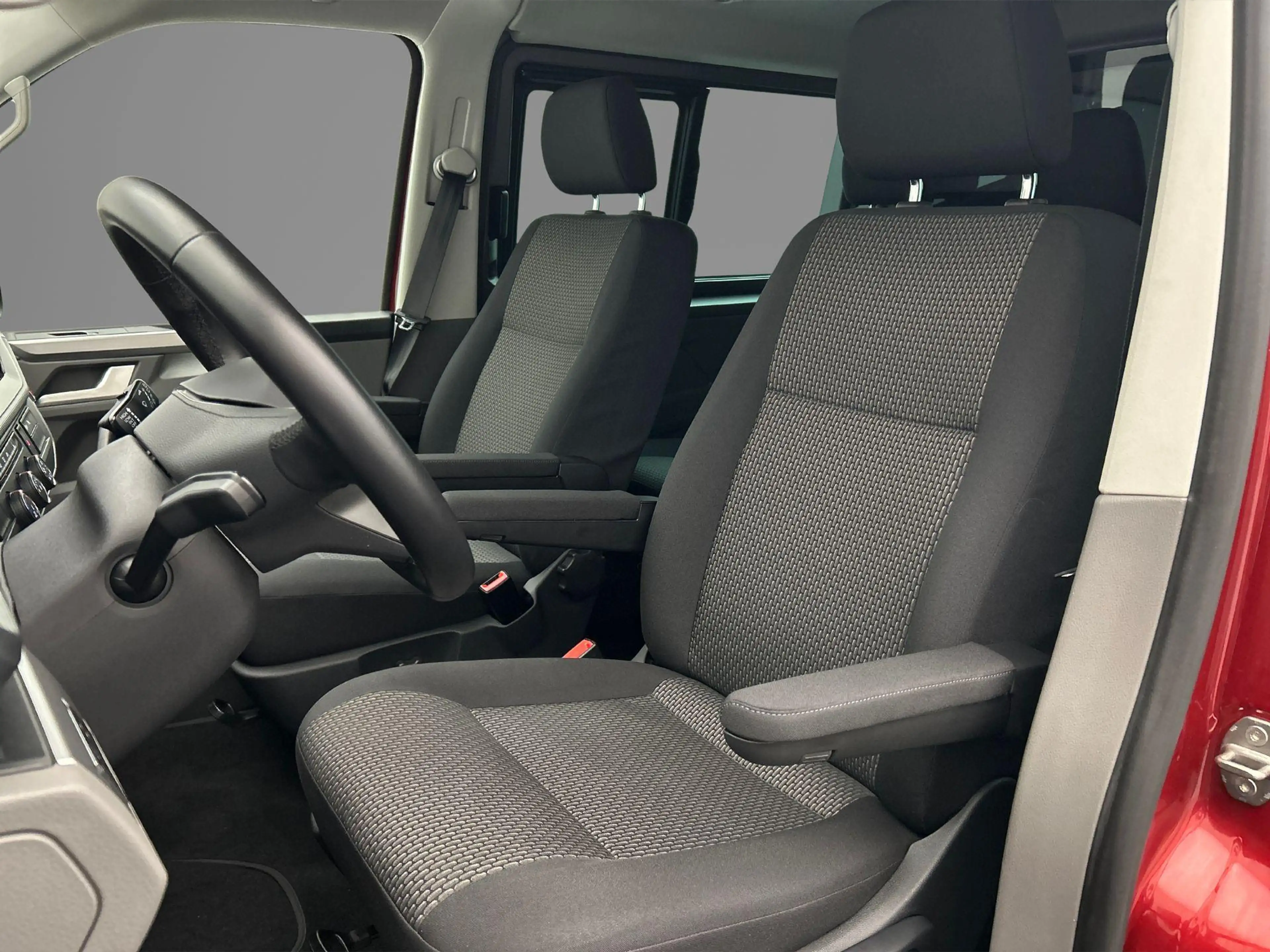 Volkswagen T6.1 Transporter 2.0 TDI 204pk DSG L2 4Motion Bulli Dubbele Cabine — photo 6