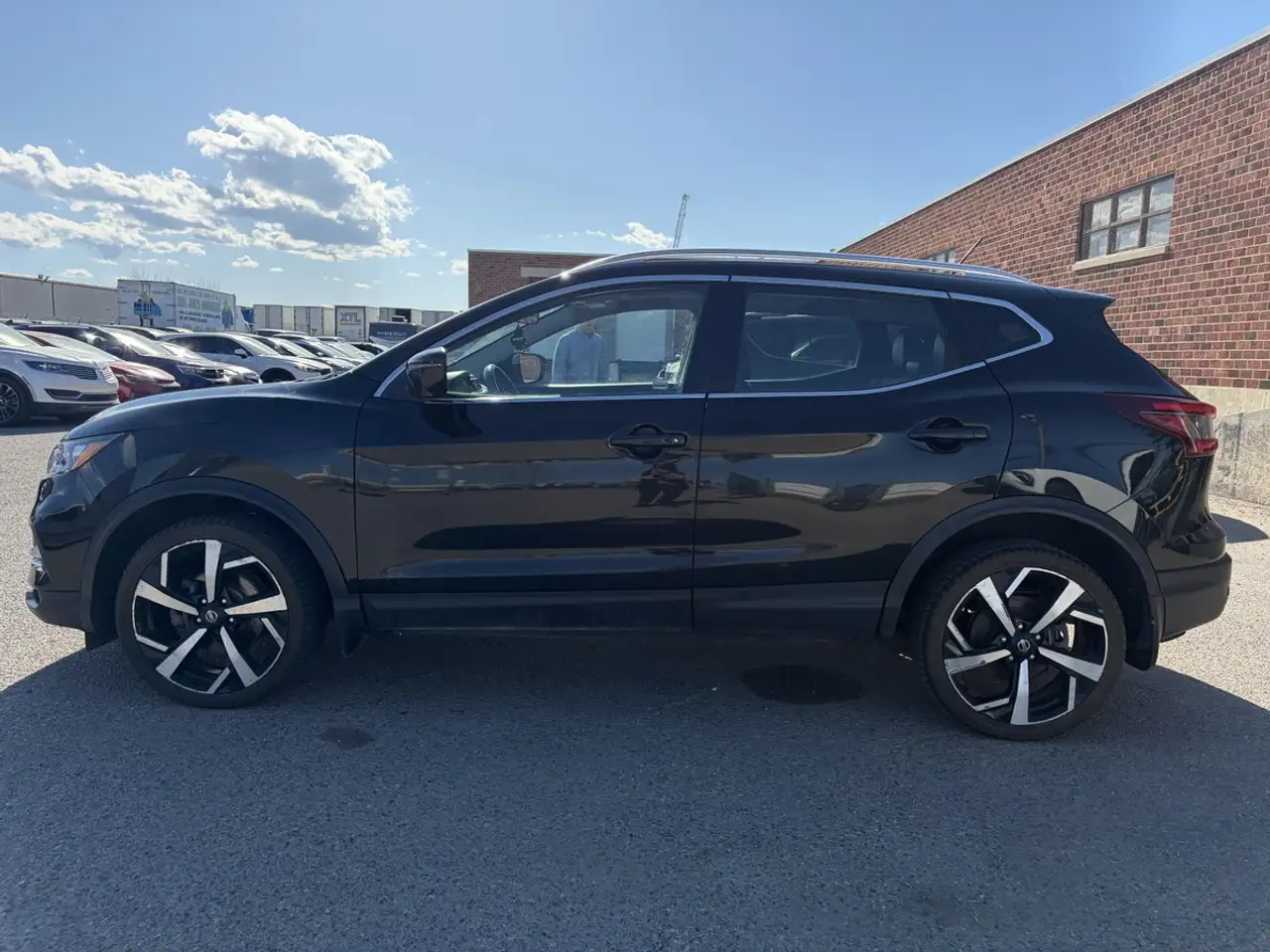 Nissan Qashqai снимка Nissan Qashqai