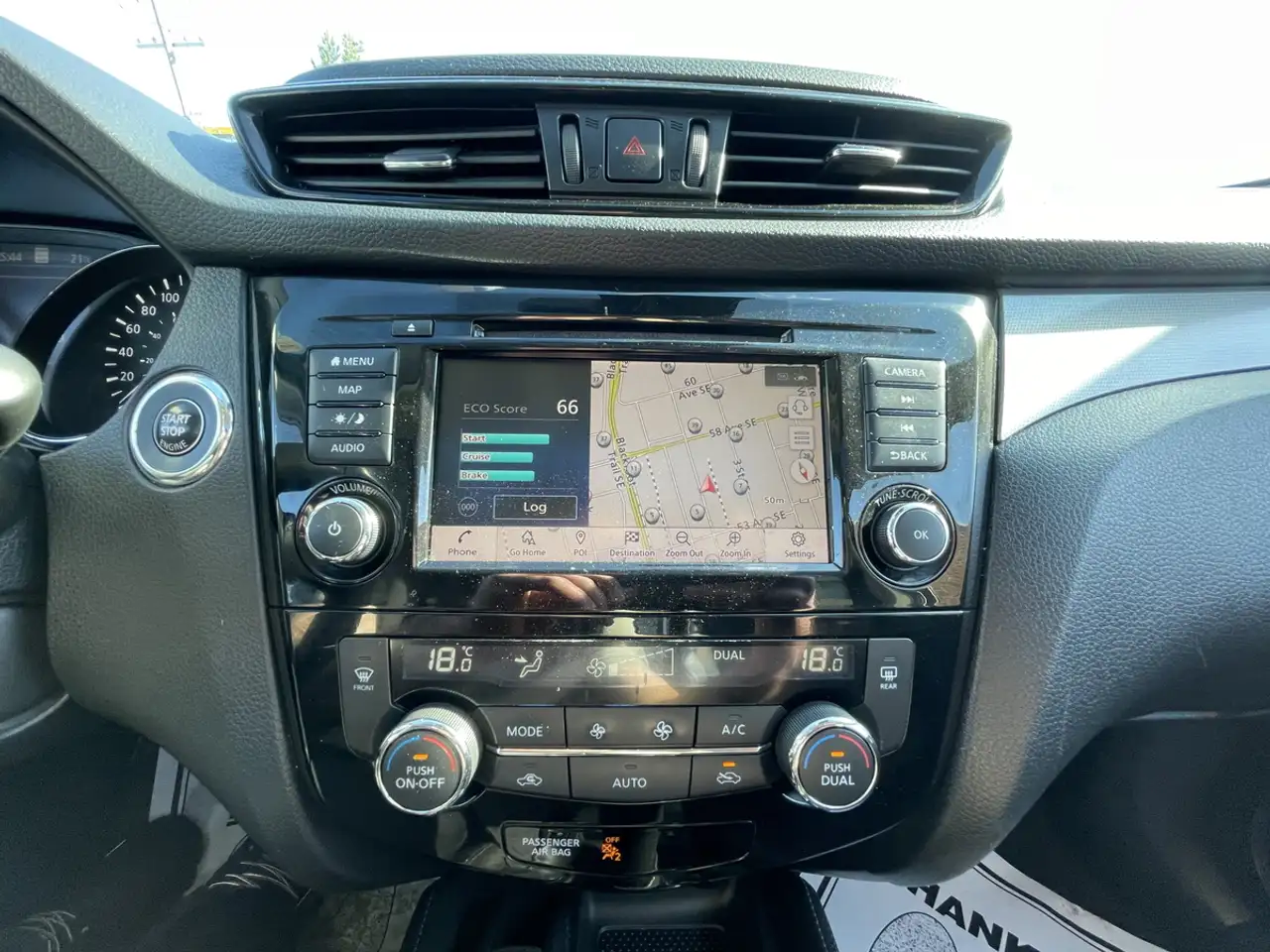 Nissan Qashqai снимка Nissan Qashqai