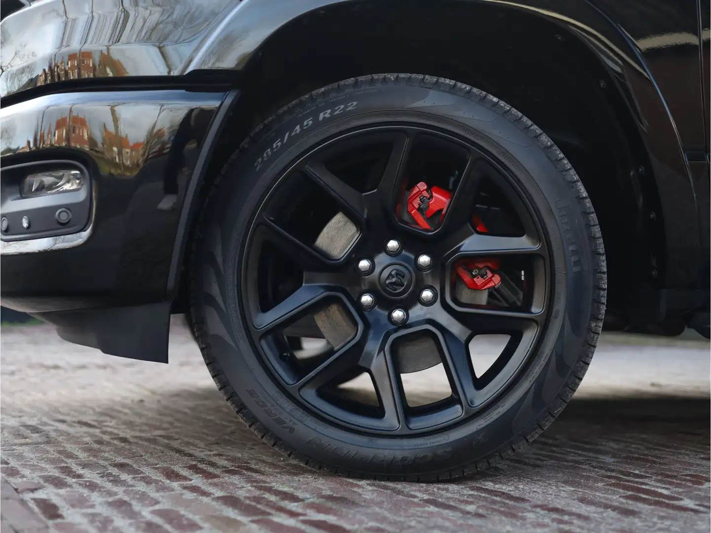 Dodge RAM 1500 2025 3.0L HURRICANE LARAMIE Night | BPM VRIJ Schwarz - 2