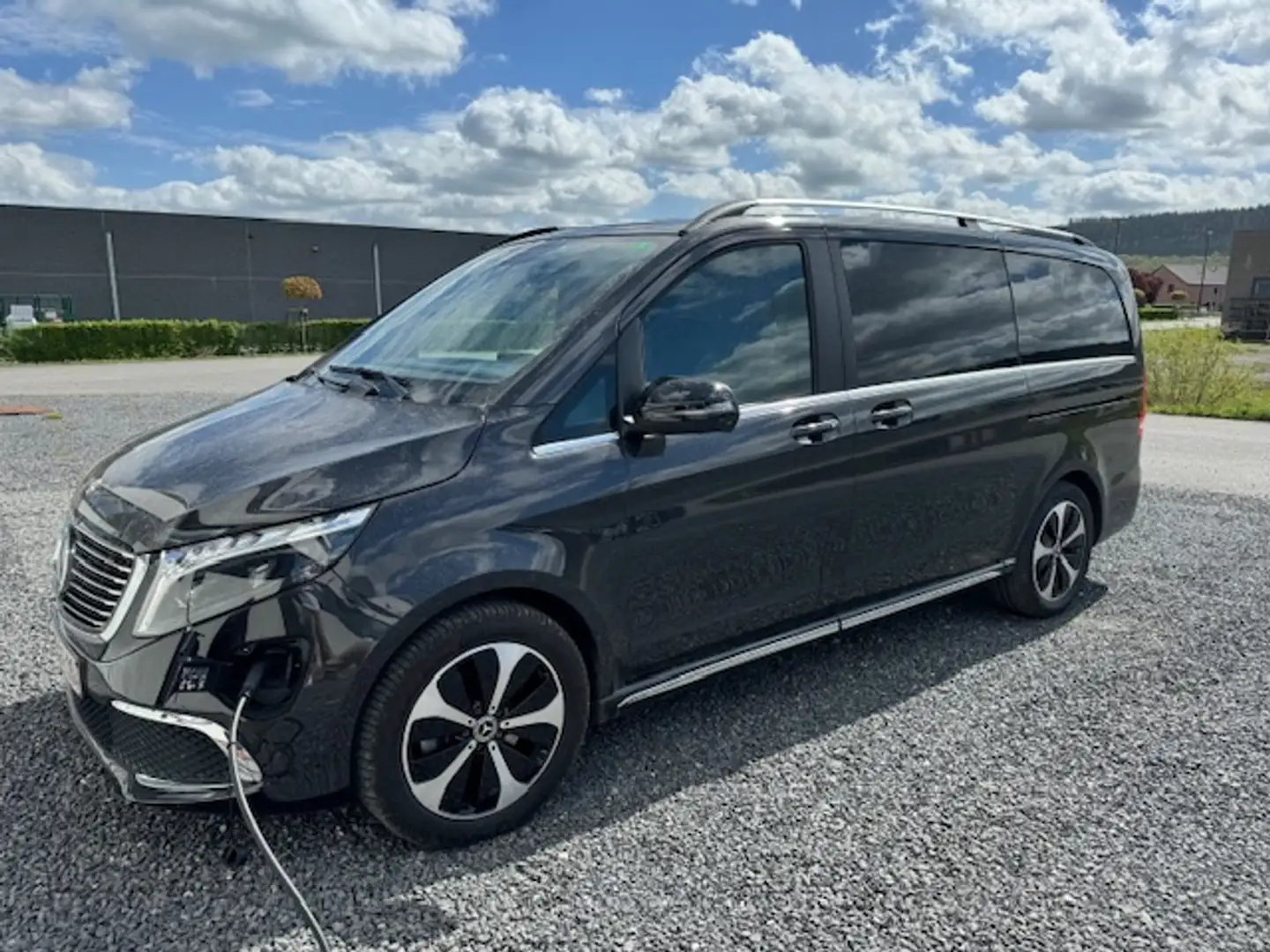 Mercedes-Benz EQV 300 90 kWh MBW Noir - 1