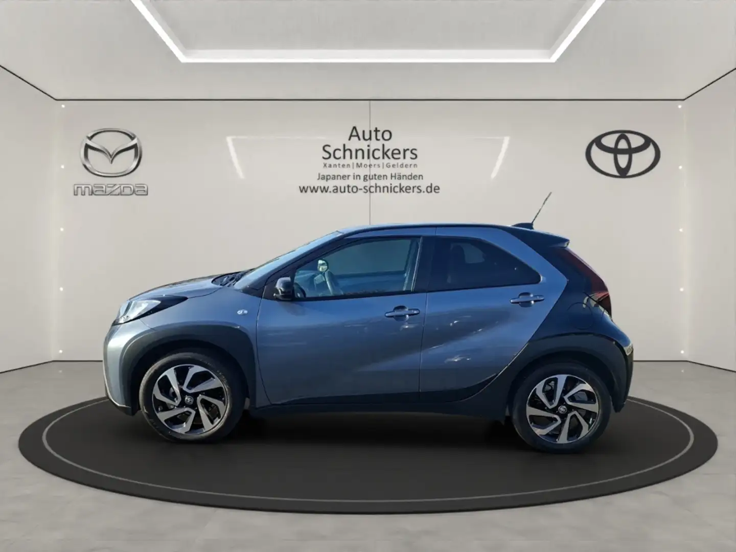 Toyota Aygo X +GJ-RÄDER+TOYOTA RELAX GARANTIE !! Grau - 2