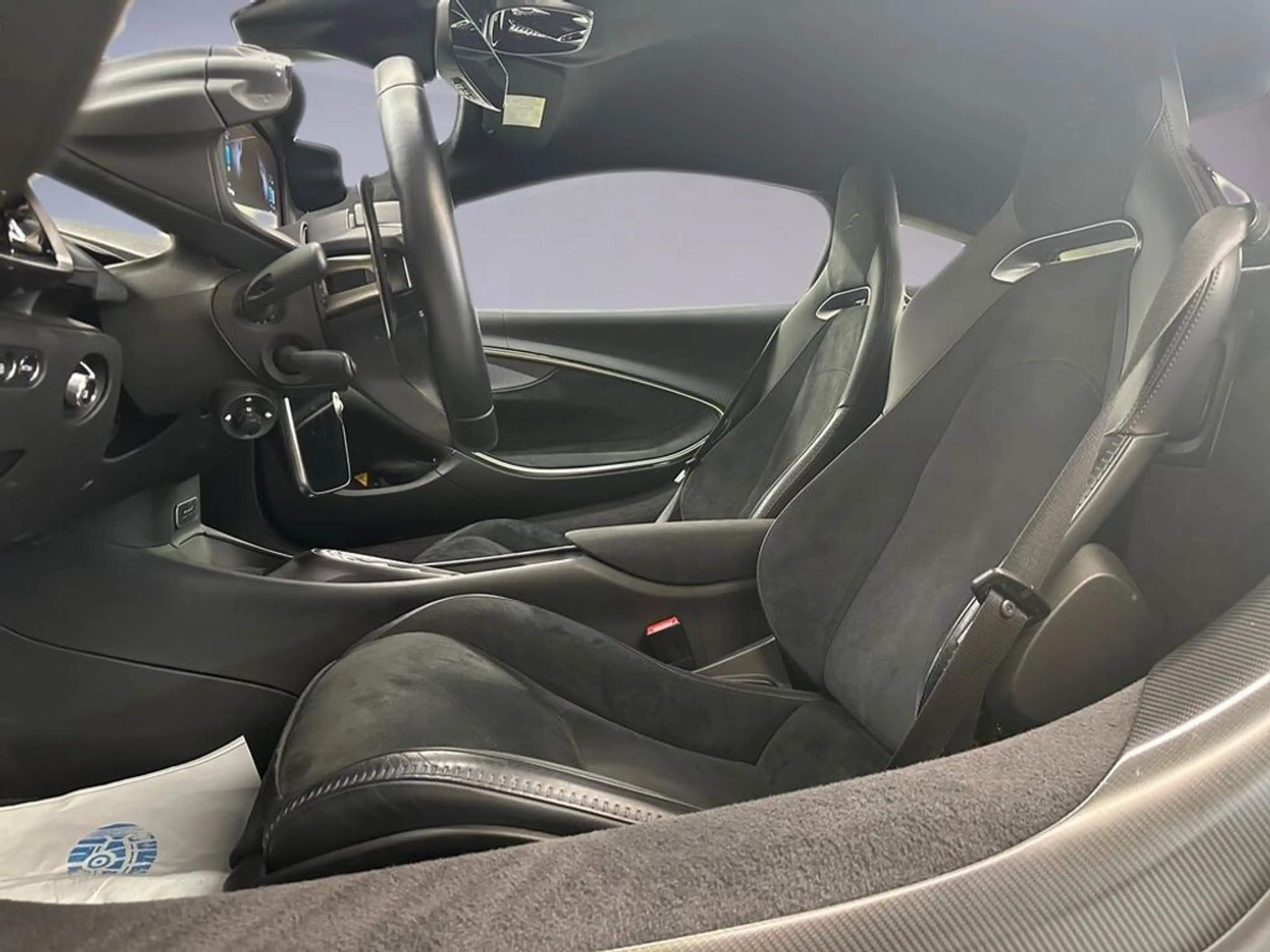 McLaren Artura Artura / Flux Green — photo 9