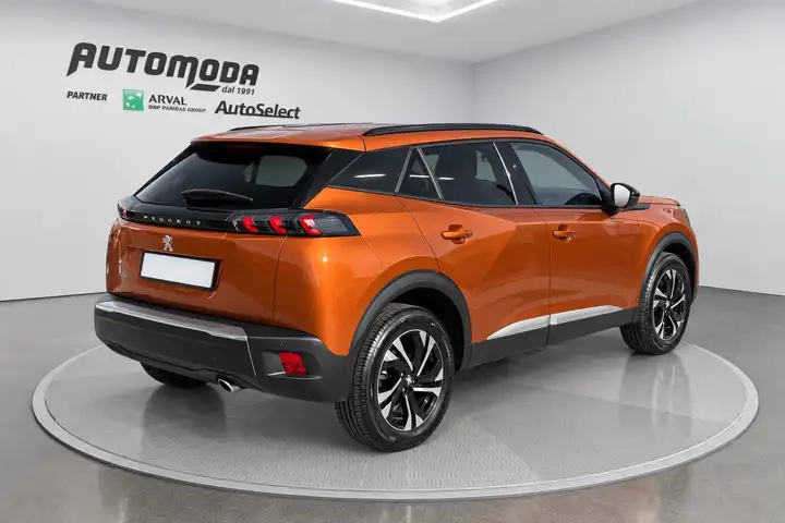 Peugeot 2008 1.5 130 CV - Autocarro N1 4 posti — foto 4