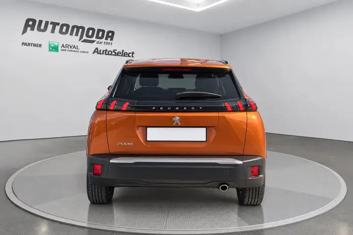 Peugeot 2008 1.5 130 CV - Autocarro N1 4 posti — foto 5