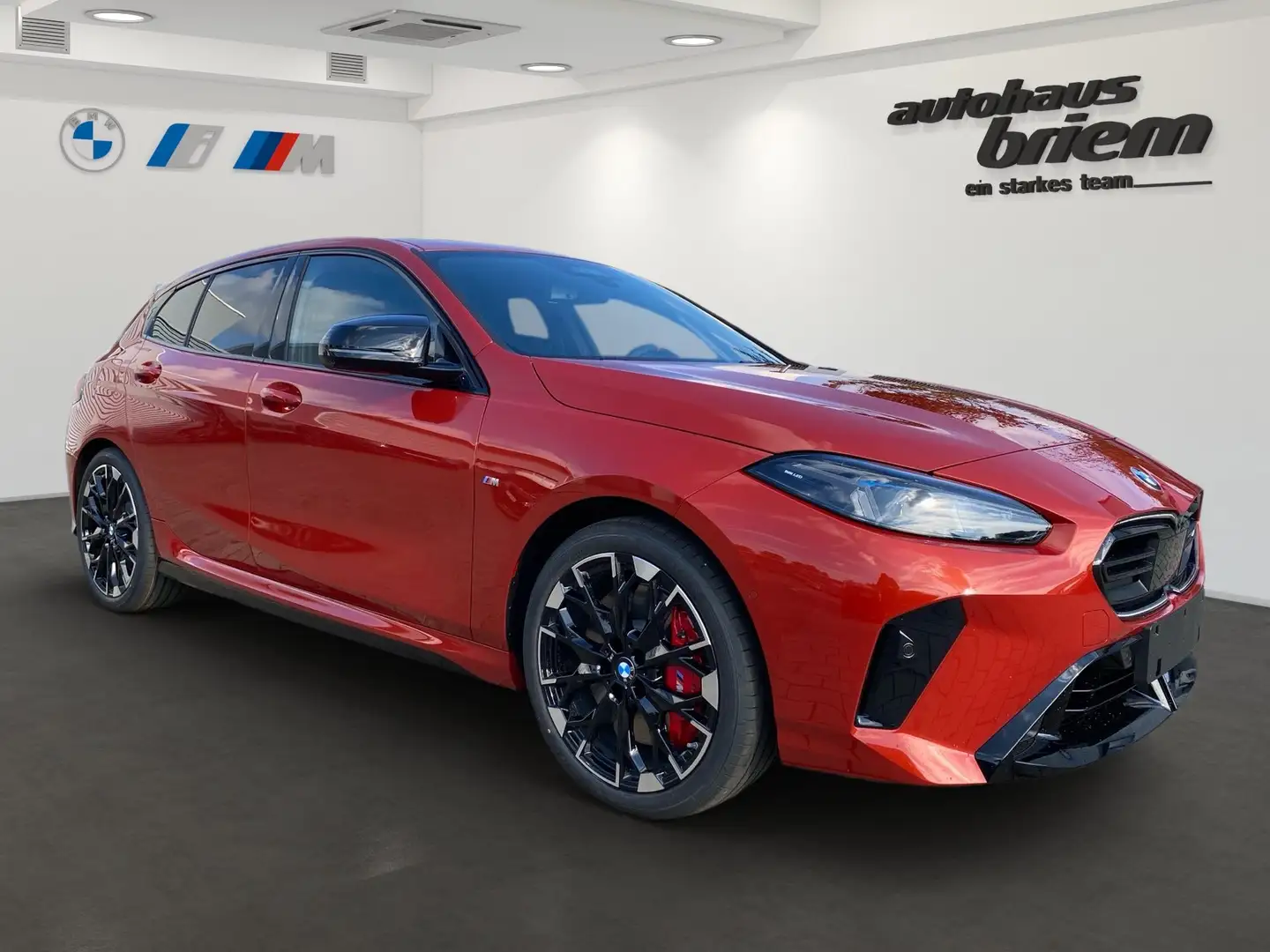 BMW 135 M135 xDrive INDIVIDUAL LACK, BRIEM HERBSTAKTION Orange - 2