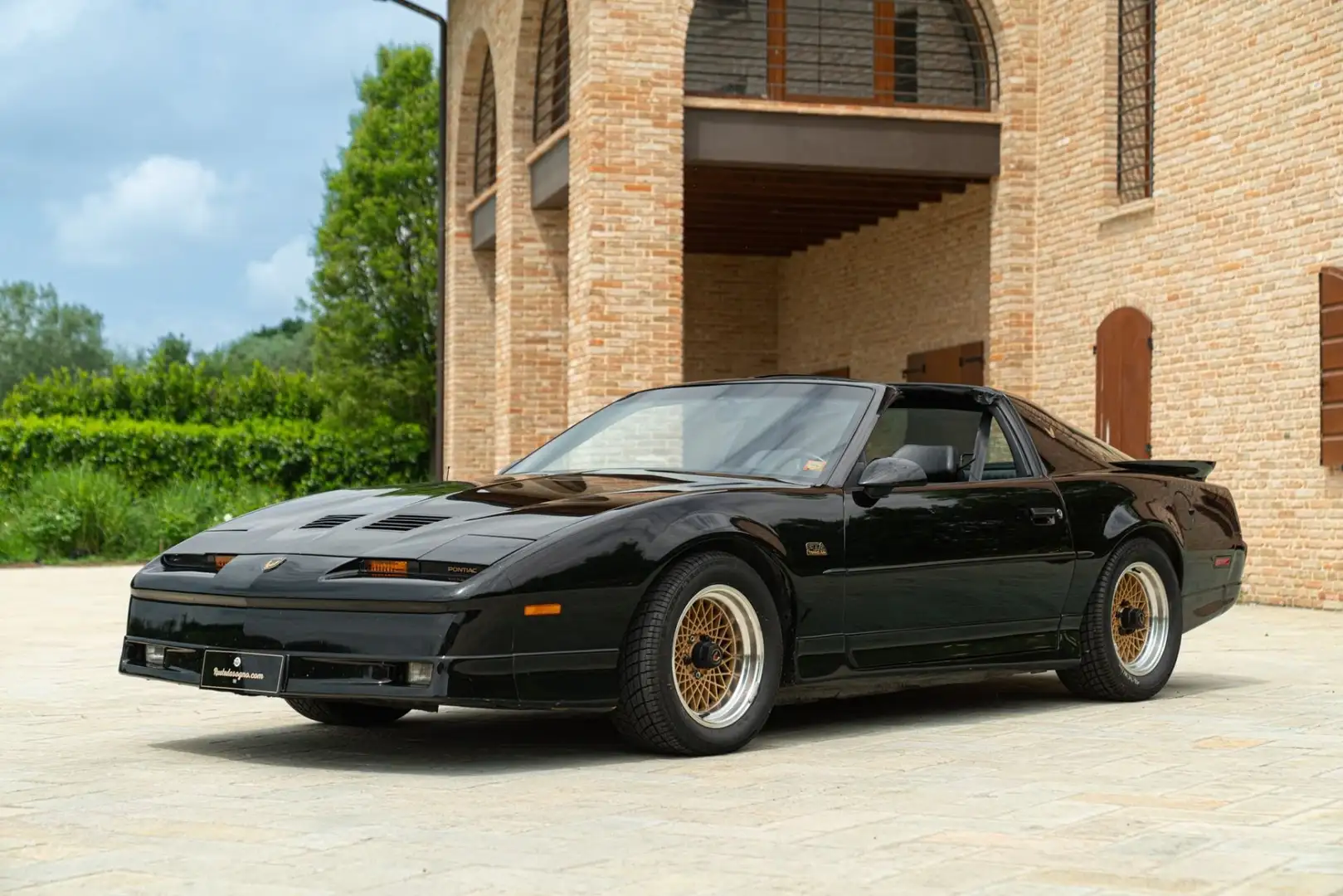 Pontiac Firebird TRANS-AM Schwarz - 1